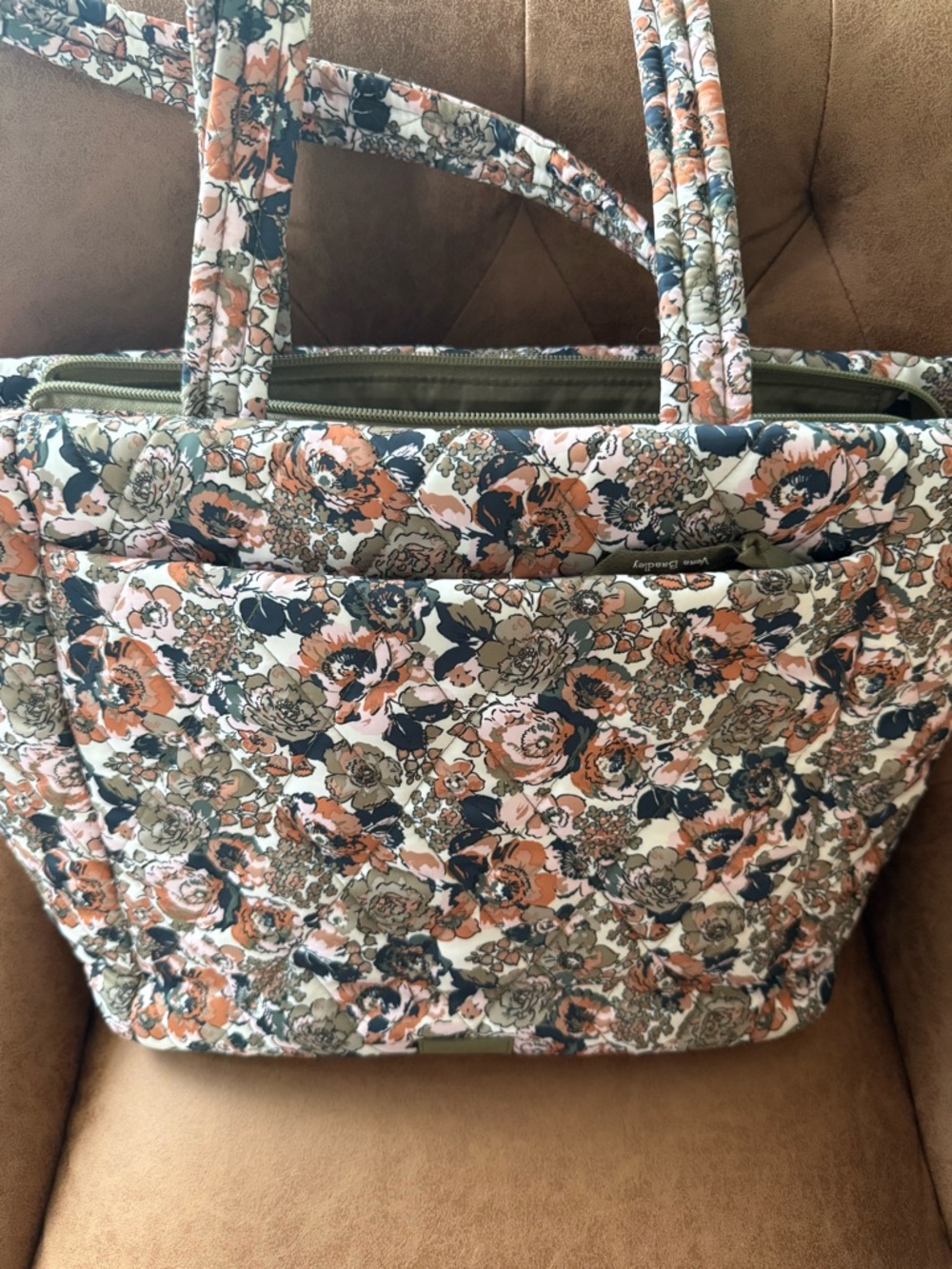 Vera Bradley nylon Quilted Floral Tote in Peach, Navy & Cream